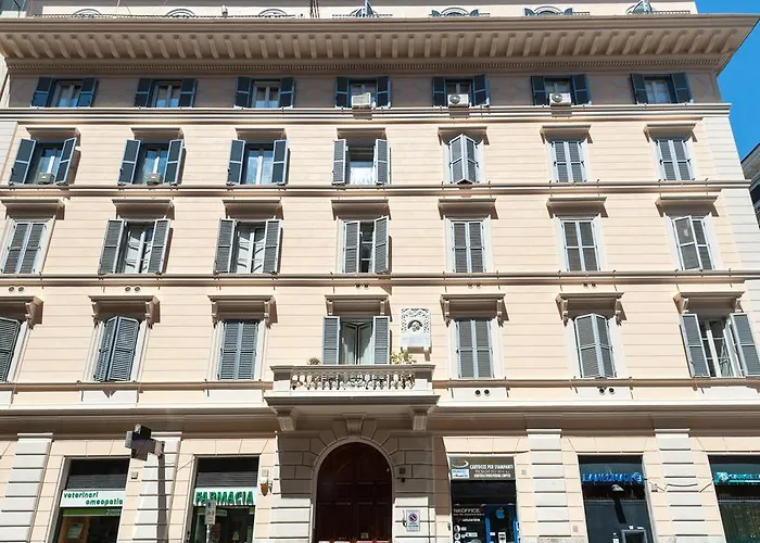 Piazza Cavour