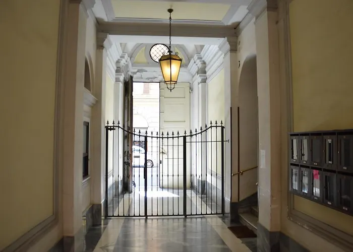 Piazza Cavour Pensión 4*