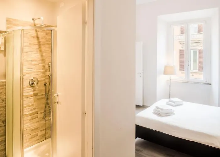 Piazza Cavour Pensión 4*